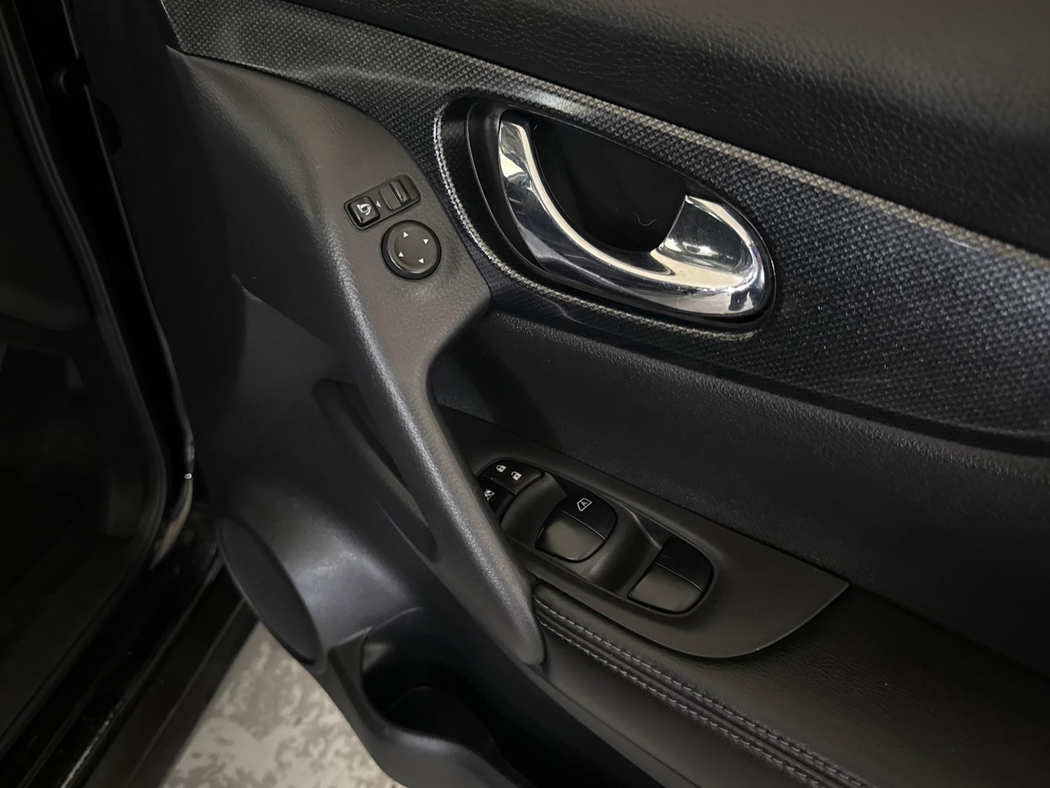 Used Nissan X-Trail 2015 for sale - 76591974: Photo 22