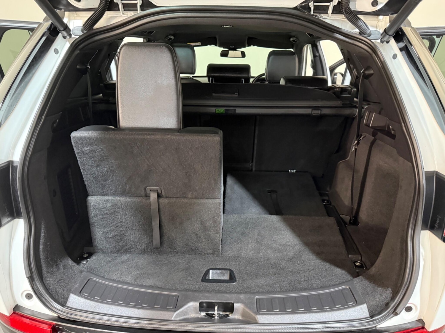 Used Land Rover Discovery Sport 2017 for sale - 76499973: Photo 13