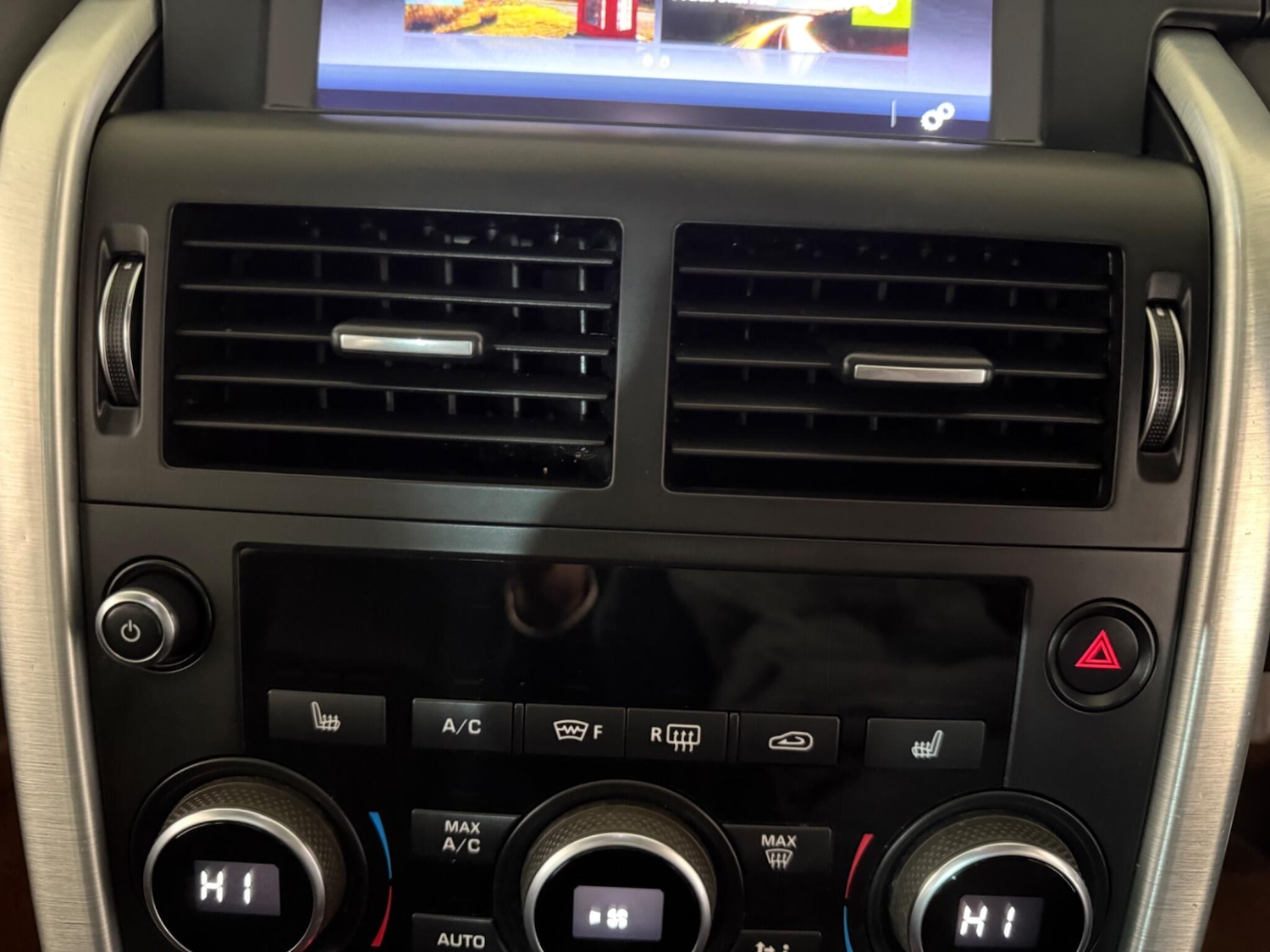 Used Land Rover Discovery Sport 2017 for sale - 76499973: Photo 44