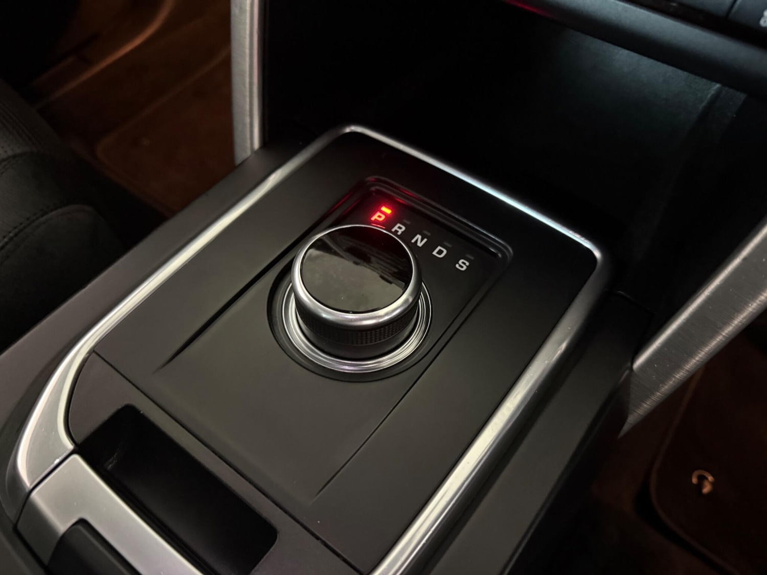 Used Land Rover Discovery Sport 2017 for sale - 76499973: Photo 45