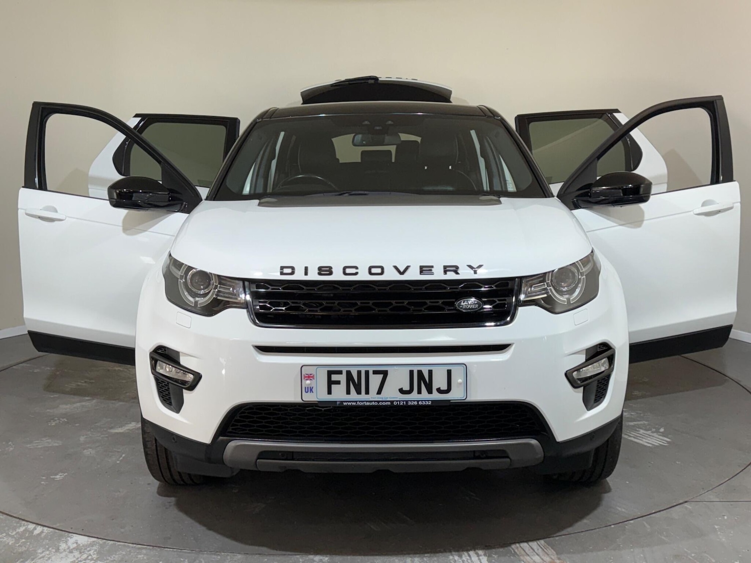 Used Land Rover Discovery Sport 2017 for sale - 76499973: Photo 9