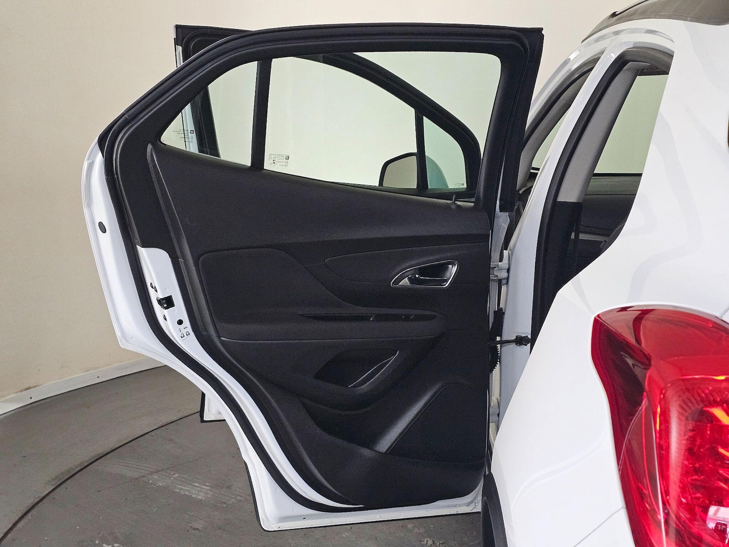 Used Vauxhall Mokka 2015 for sale - 76408542: Photo 28