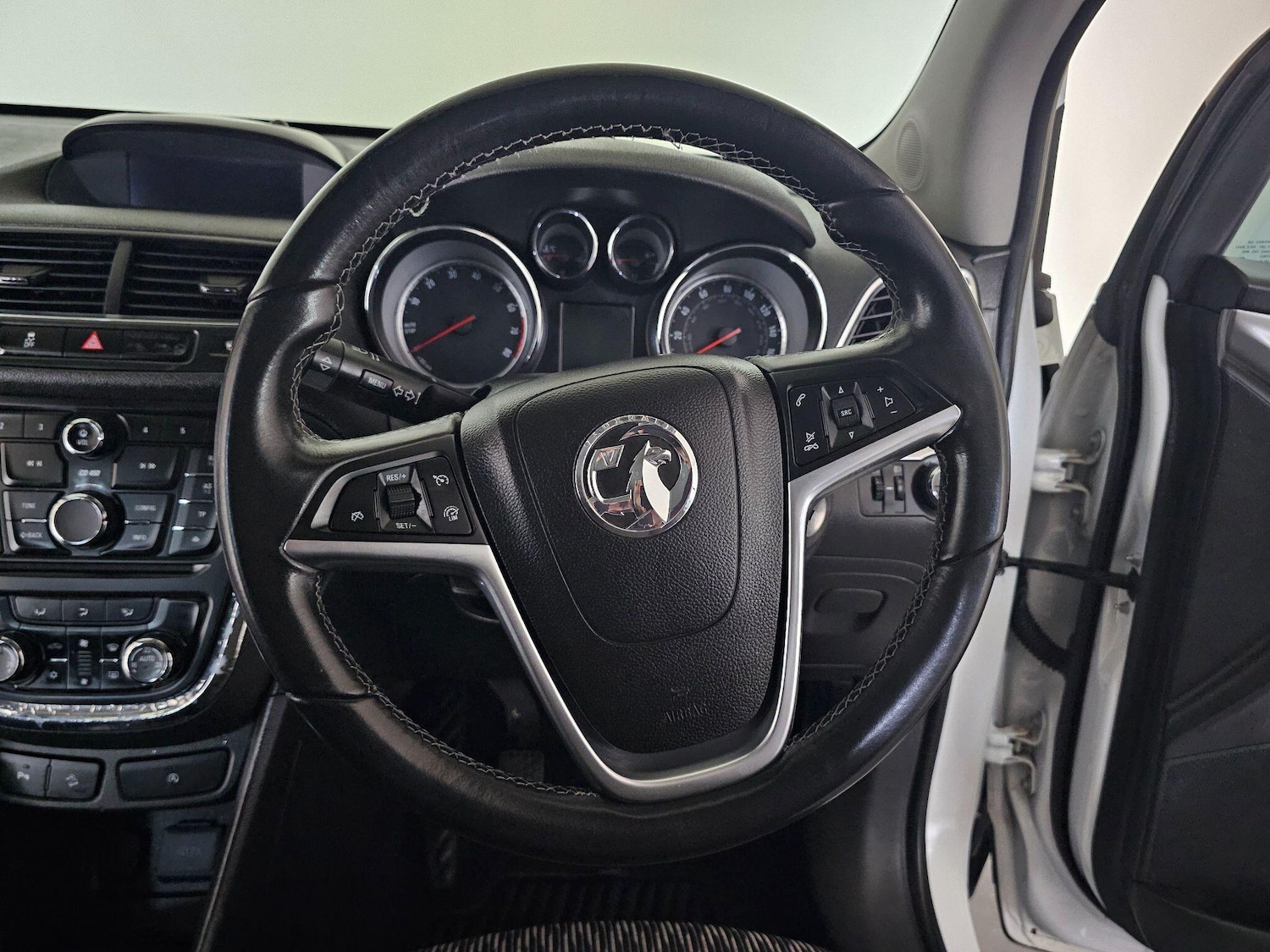 Used Vauxhall Mokka 2015 for sale - 76408542: Photo 33