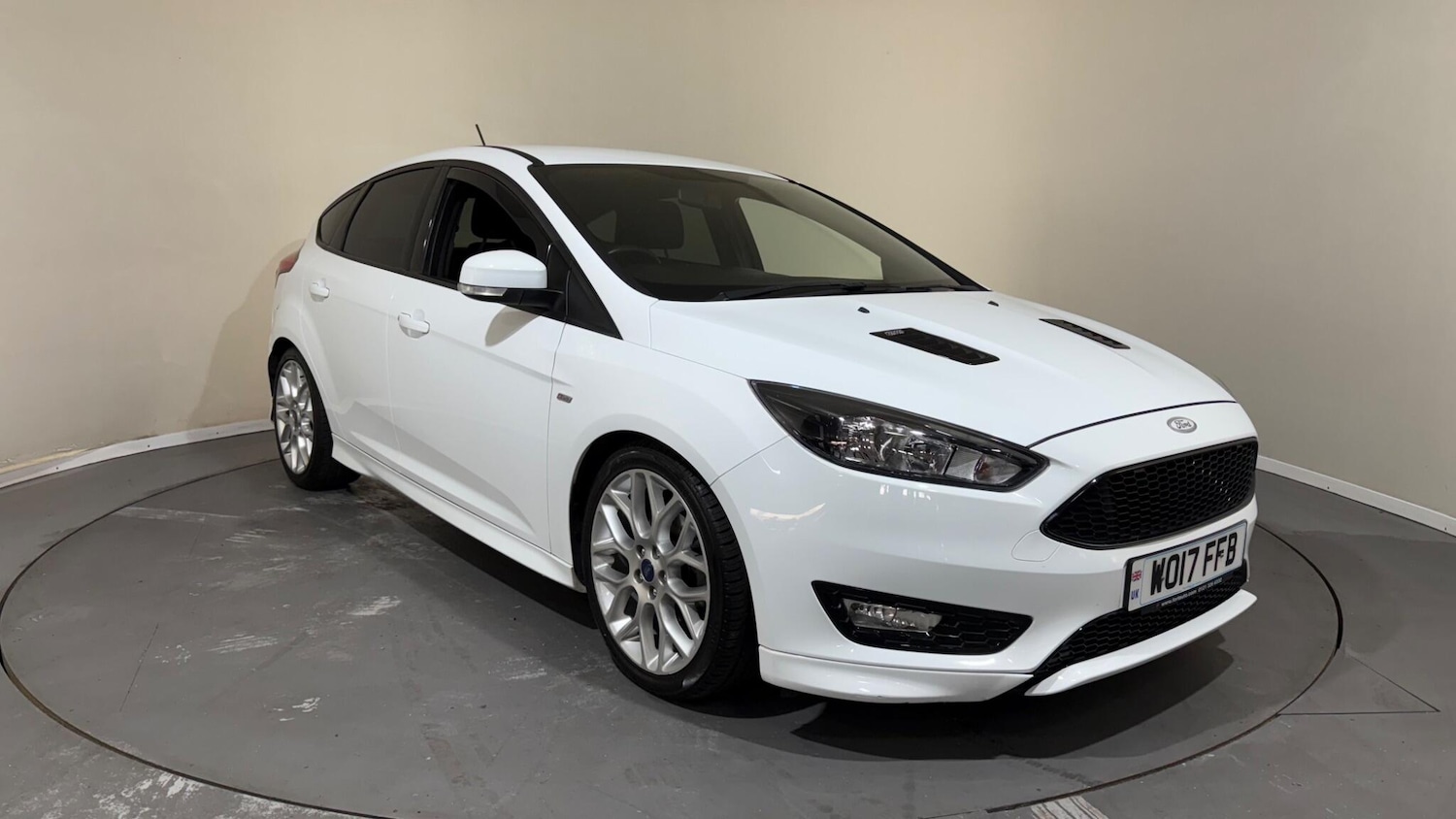 Used Ford Focus 2017 for sale - 76409559: Photo 1