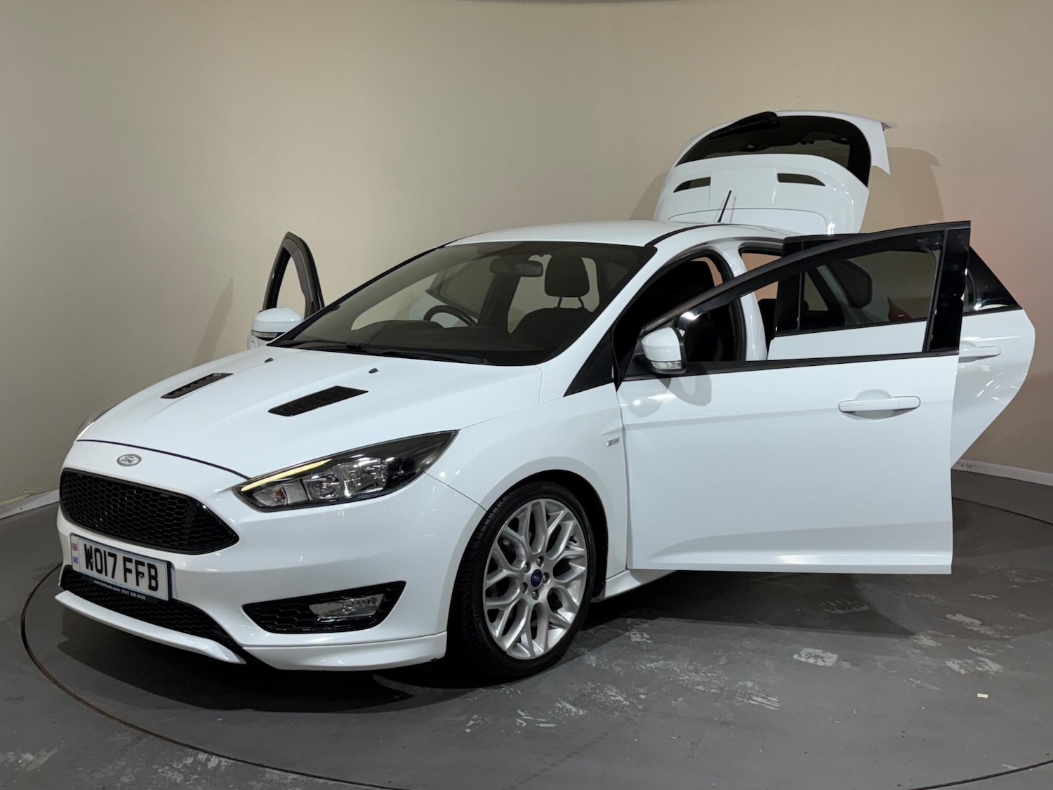 Used Ford Focus 2017 for sale - 76409559: Photo 10