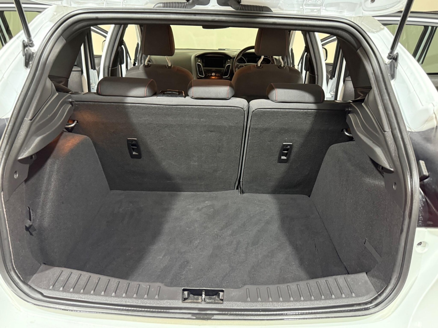 Used Ford Focus 2017 for sale - 76409559: Photo 13