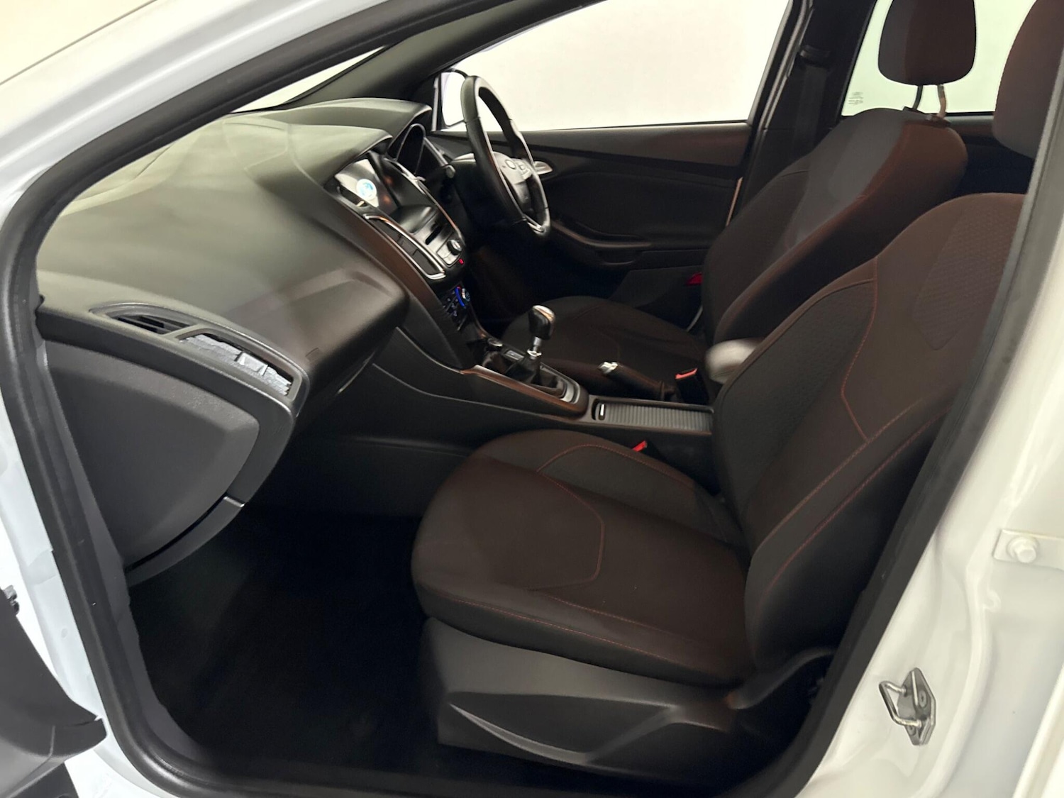 Used Ford Focus 2017 for sale - 76409559: Photo 64