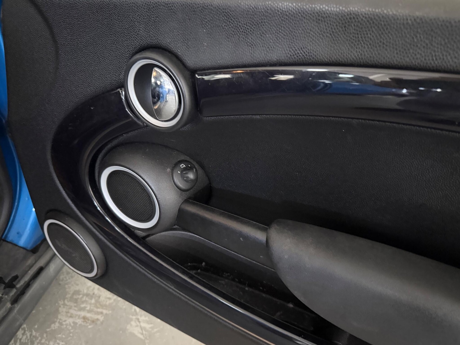 Used MINI Hatch 2011 for sale - 76987662: Photo 21