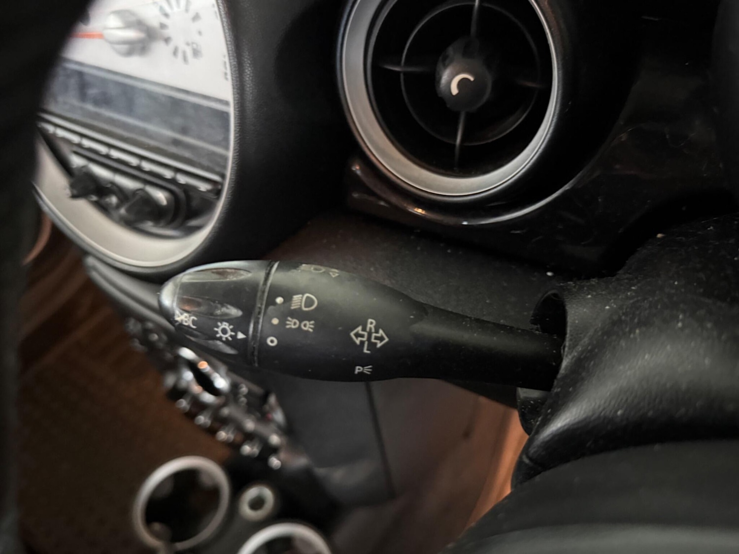 Used MINI Hatch 2011 for sale - 76987662: Photo 30