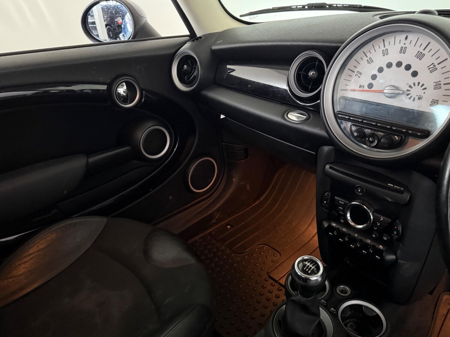 Used MINI Hatch 2011 for sale - 76987662: Photo 32