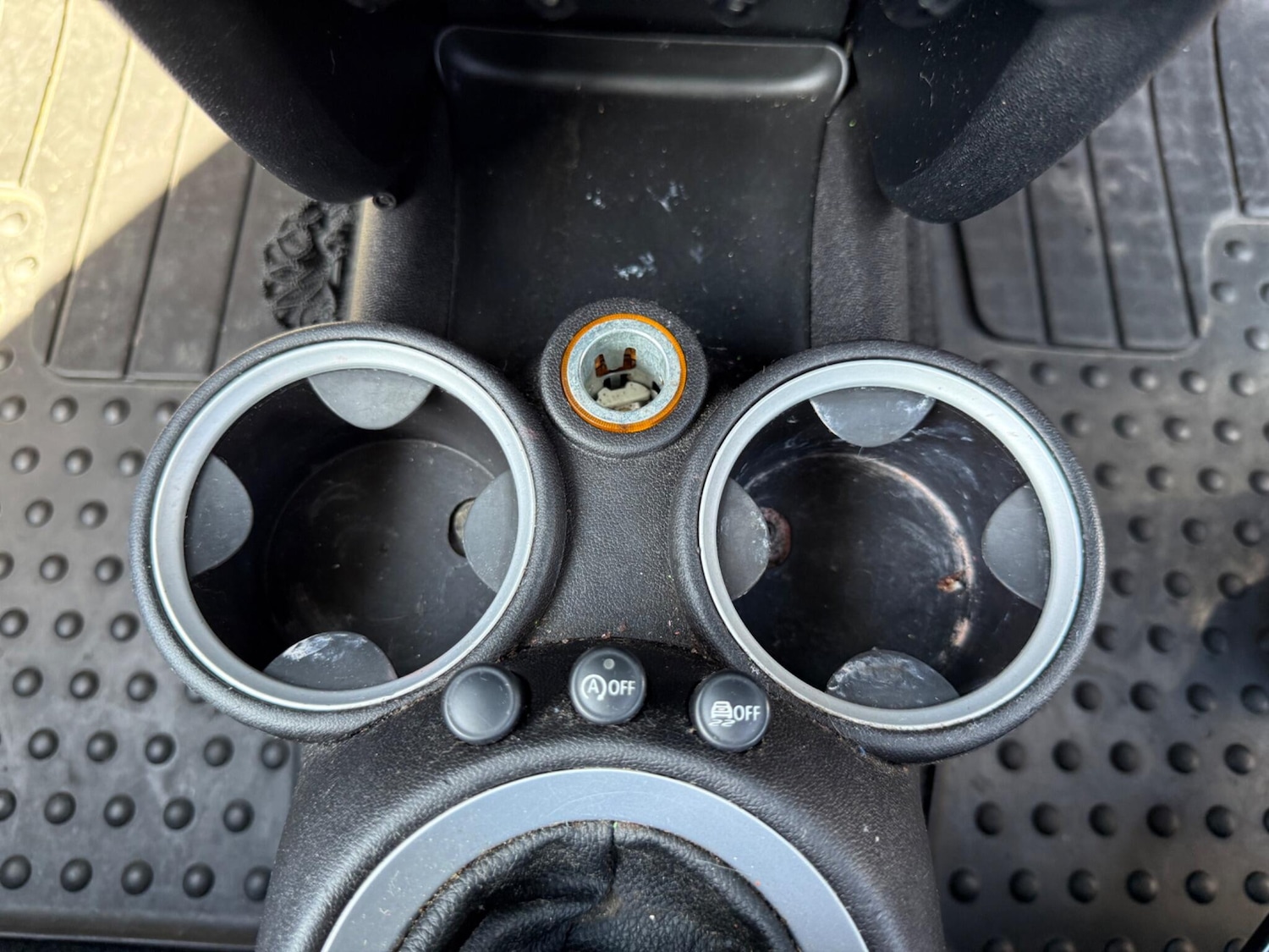 Used MINI Hatch 2011 for sale - 76987662: Photo 37