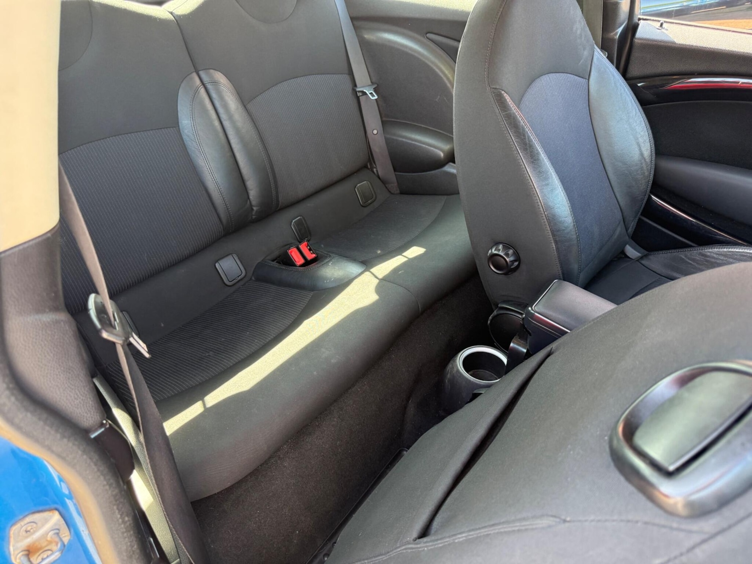 Used MINI Hatch 2011 for sale - 76987662: Photo 41