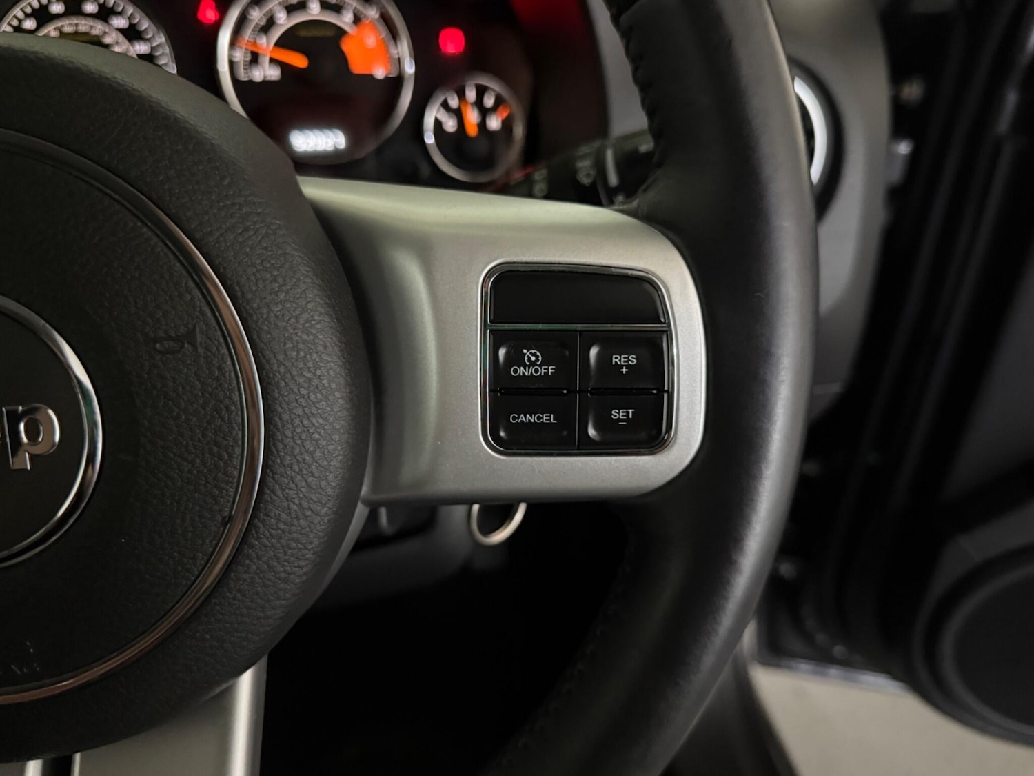 Used Jeep Compass 2014 for sale - 77067281: Photo 26