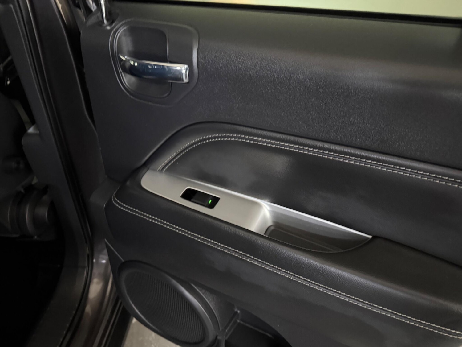 Used Jeep Compass 2014 for sale - 77067281: Photo 45