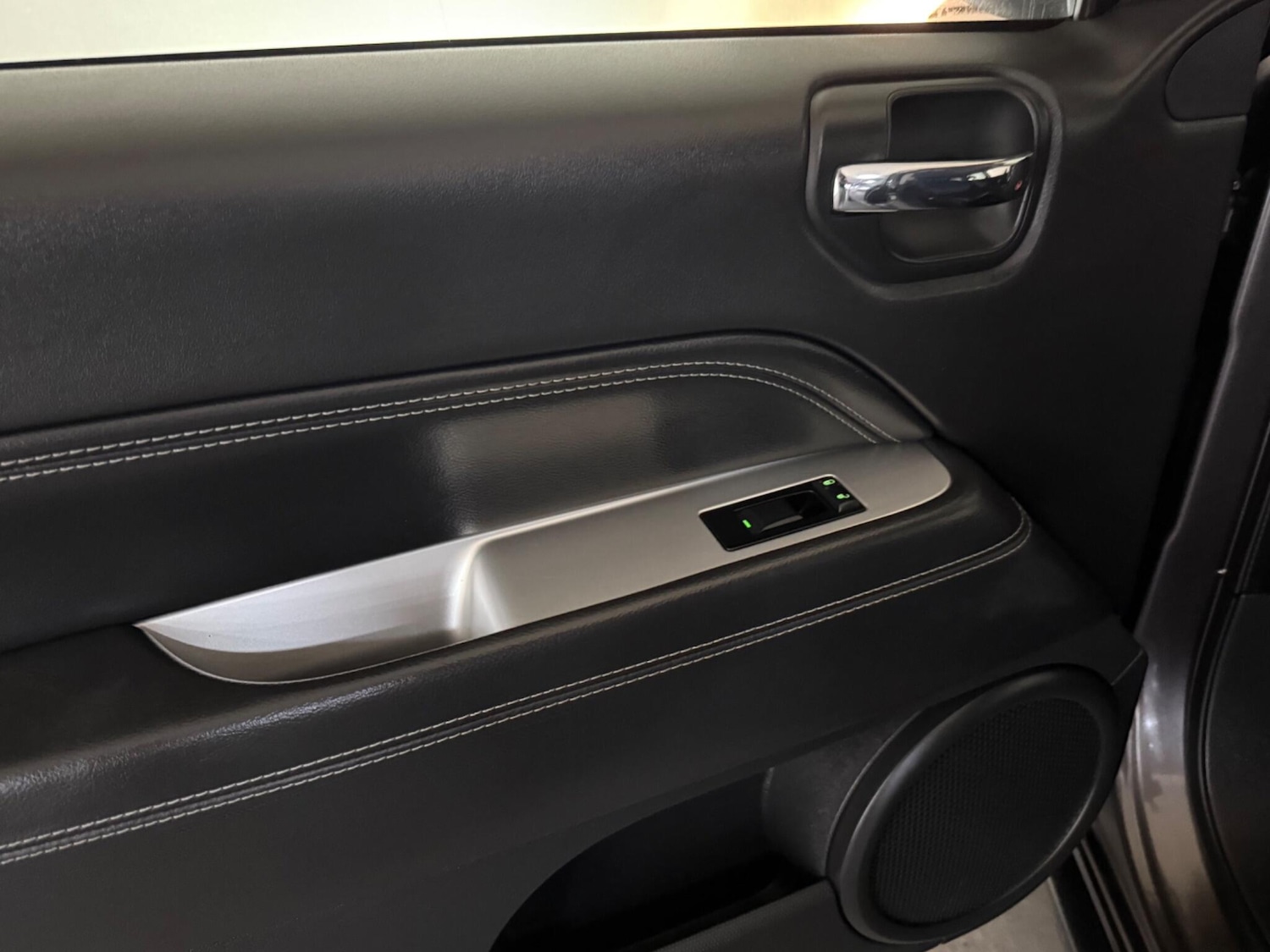 Used Jeep Compass 2014 for sale - 77067281: Photo 65