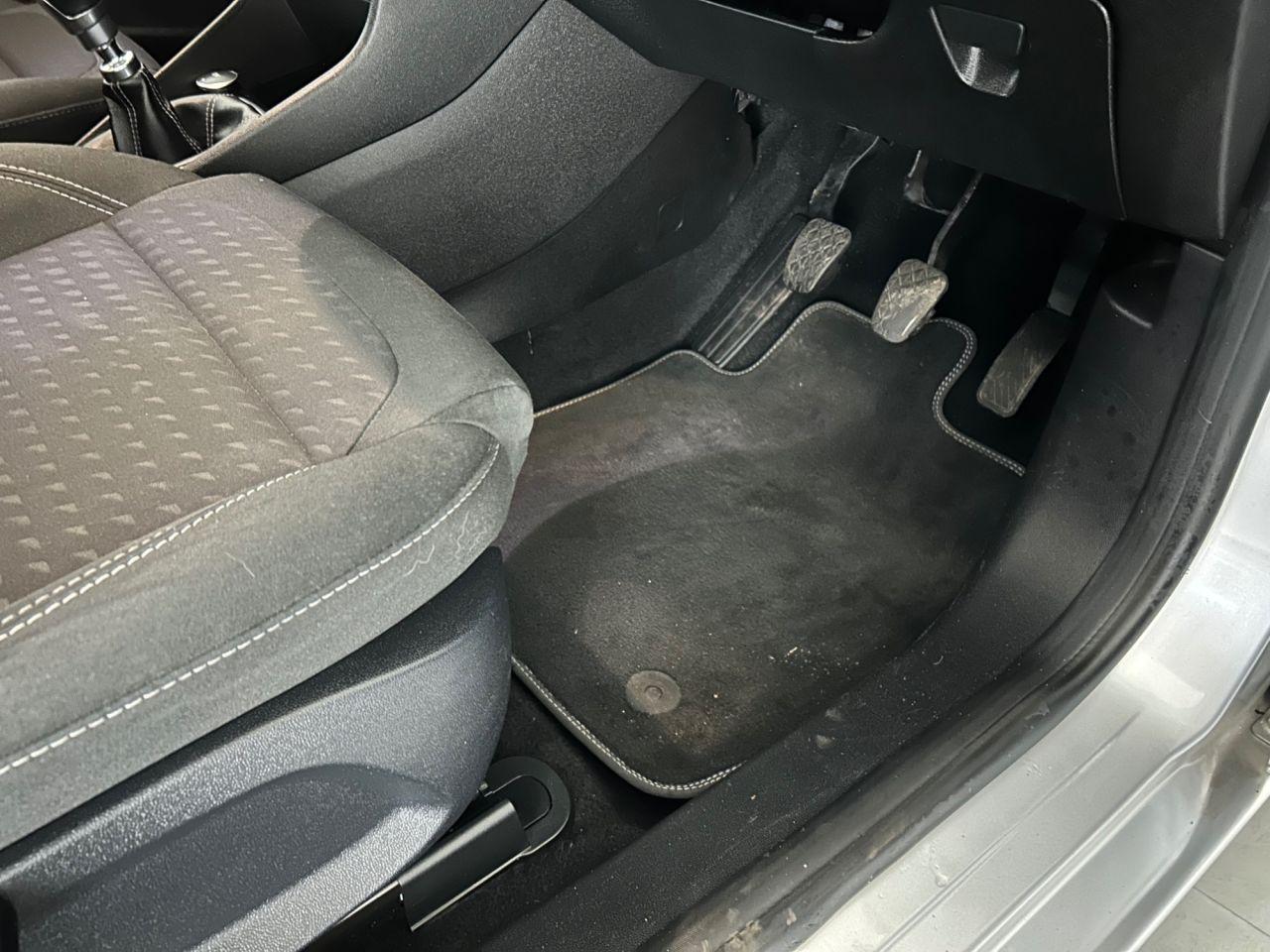 Used Ford Fiesta 2019 for sale - 76409420: Photo 28