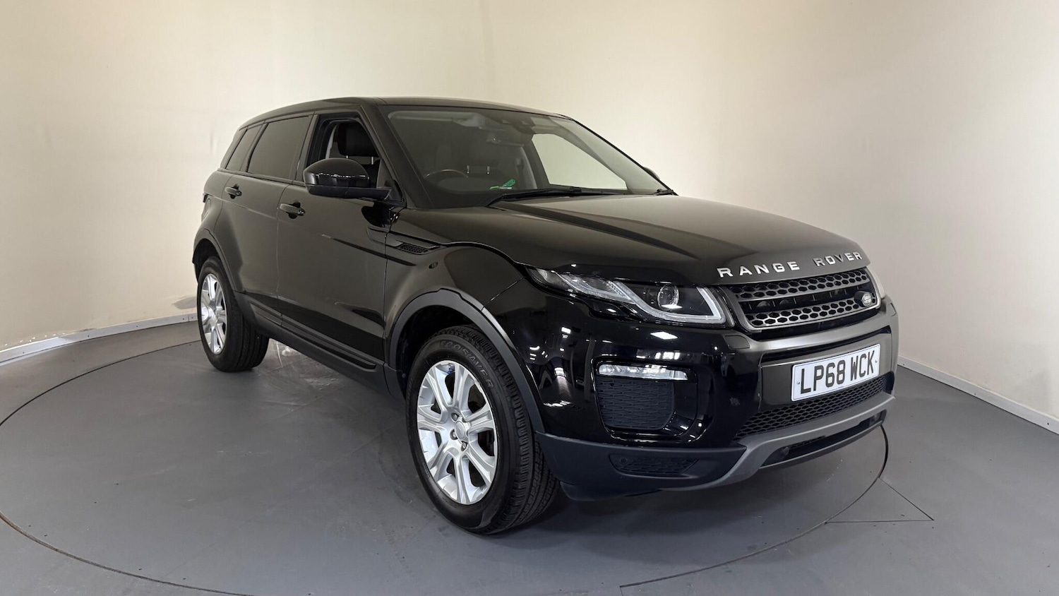 Used Land Rover Range Rover Evoque 2018 for sale - 76409094: Photo 4