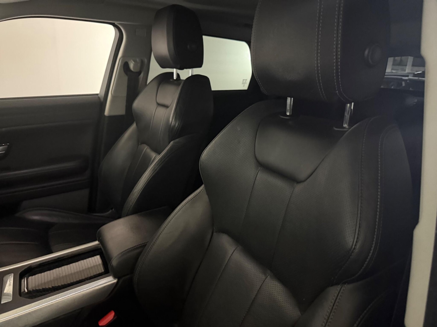 Used Land Rover Range Rover Evoque 2018 for sale - 76409094: Photo 69