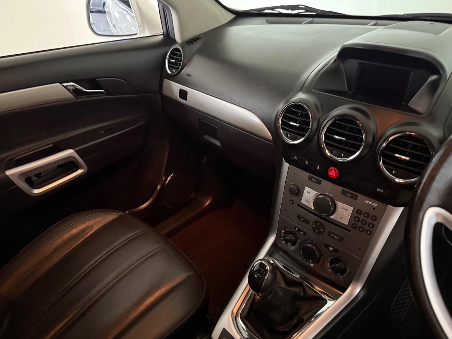 Used Vauxhall Antara 2013 for sale - 76408666: Photo 32