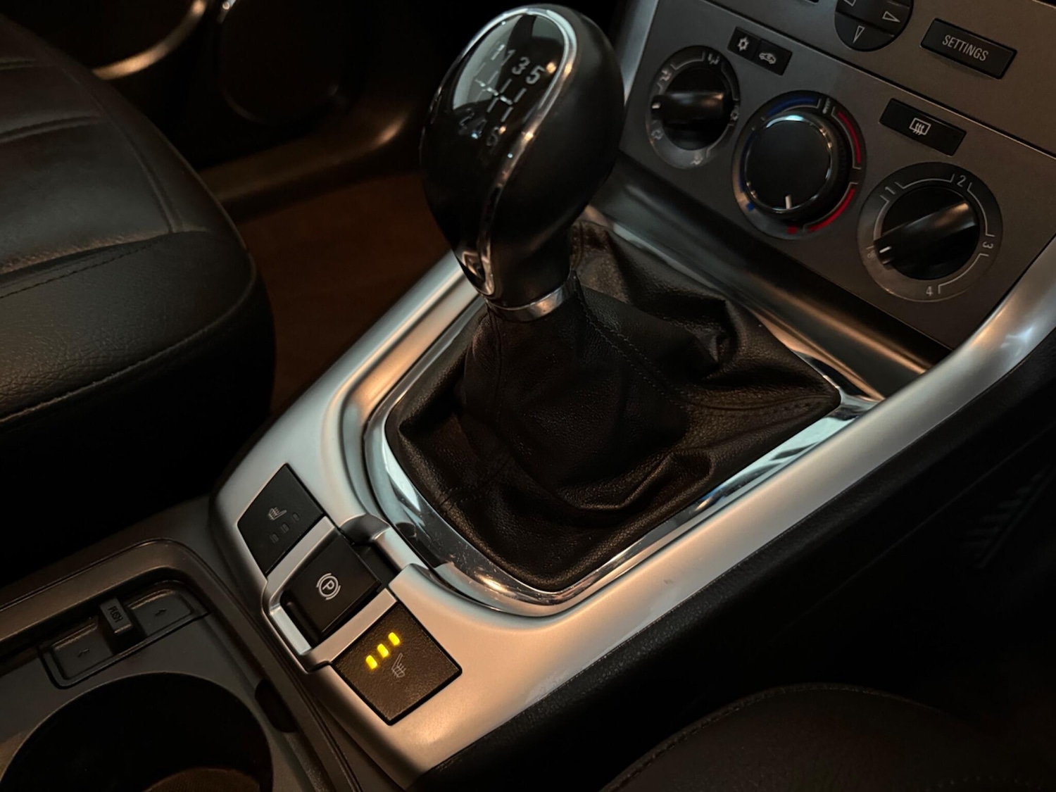 Used Vauxhall Antara 2013 for sale - 76408666: Photo 38