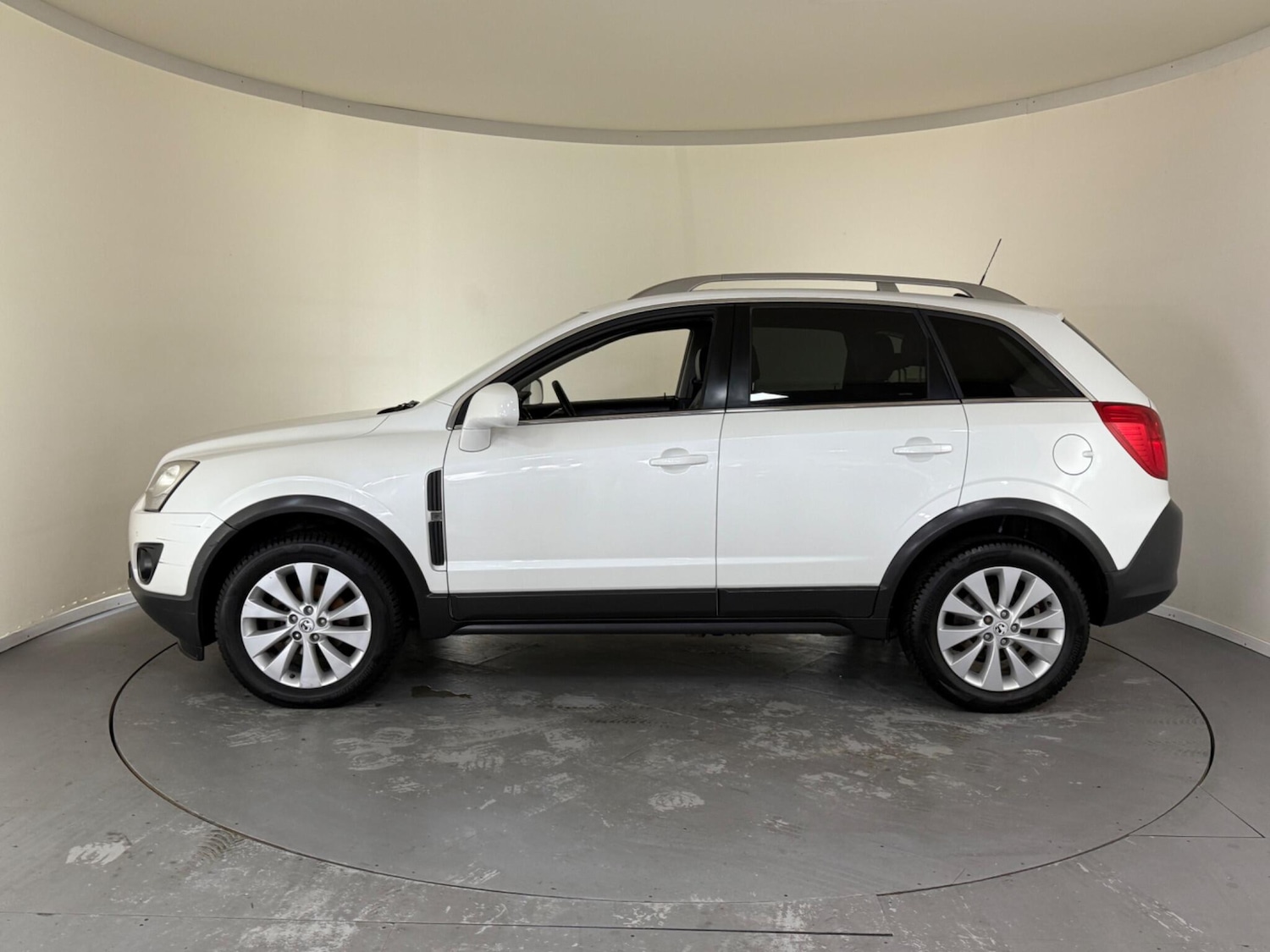 Used Vauxhall Antara 2013 for sale - 76408666: Photo 4