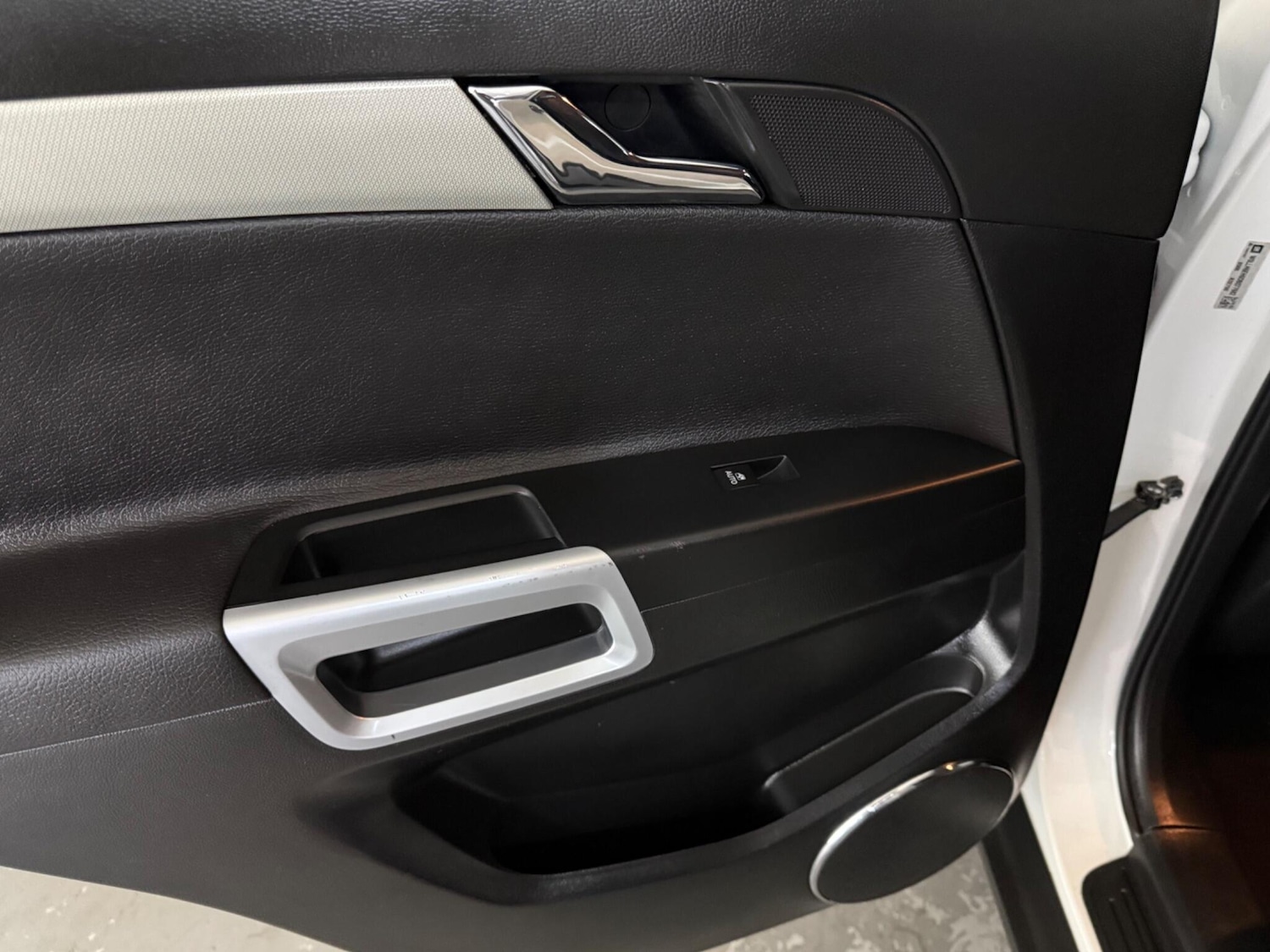 Used Vauxhall Antara 2013 for sale - 76408666: Photo 55