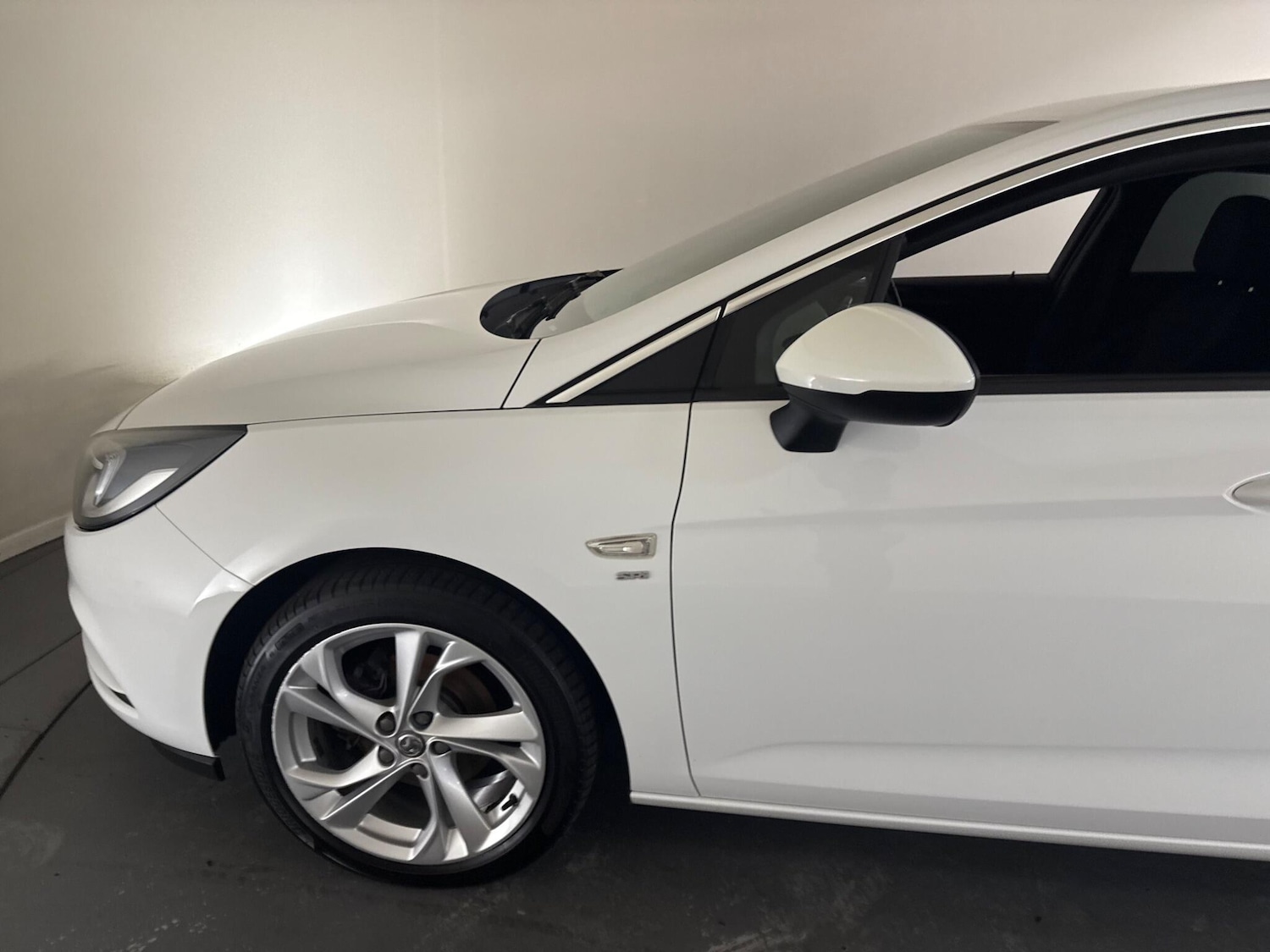 Used Vauxhall Astra 2017 for sale - 76408781: Photo 75