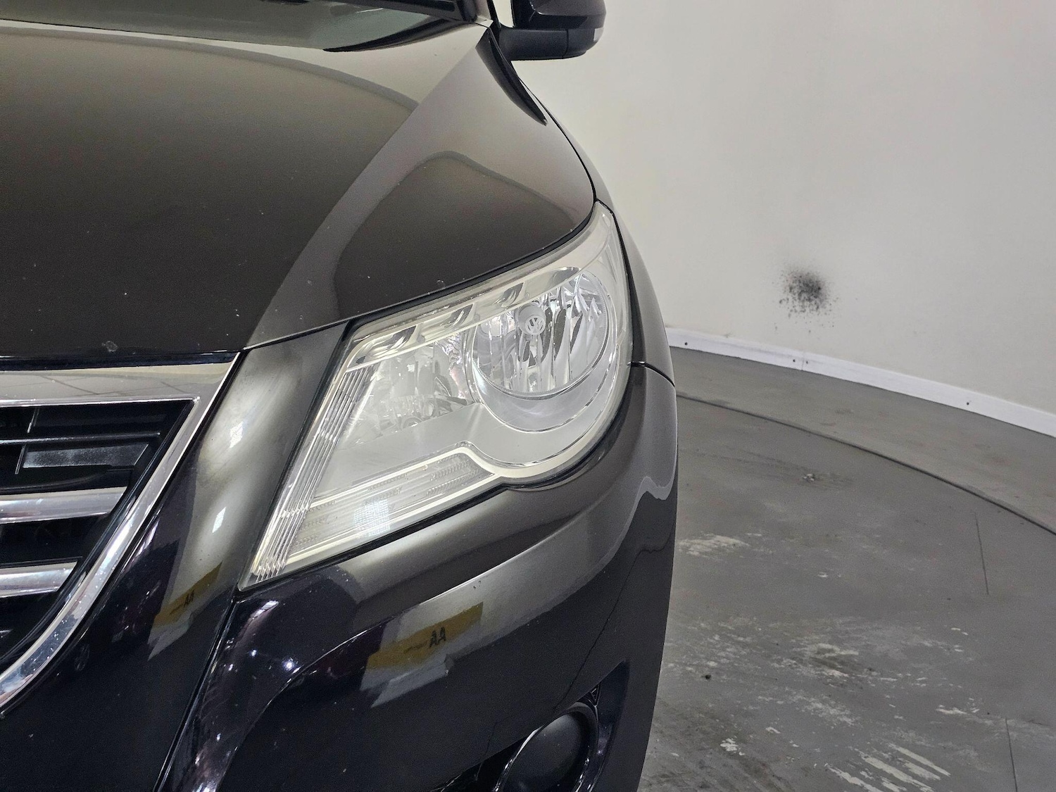 Used Volkswagen Tiguan 2011 for sale - 76409524: Photo 13