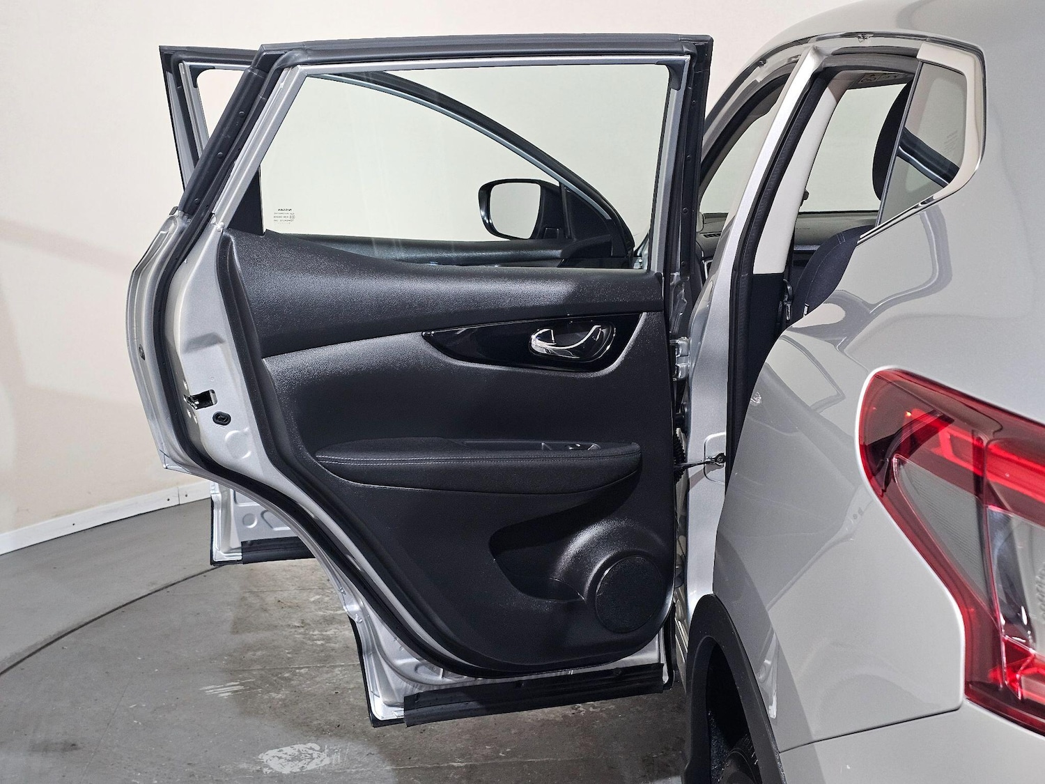 Used Nissan Qashqai 2018 for sale - 76825033: Photo 28