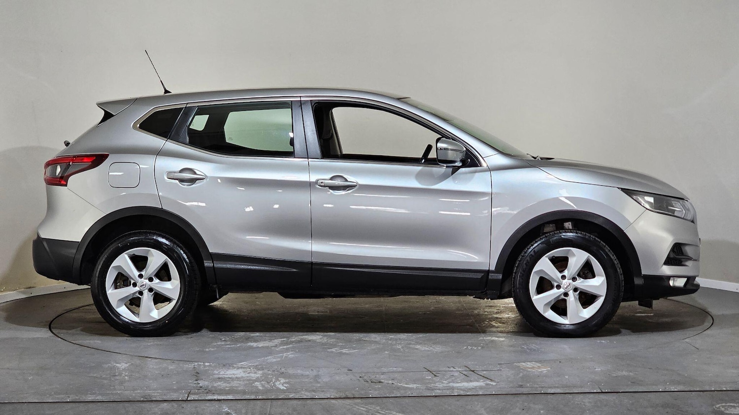 Used Nissan Qashqai 2018 for sale - 76825033: Photo 6