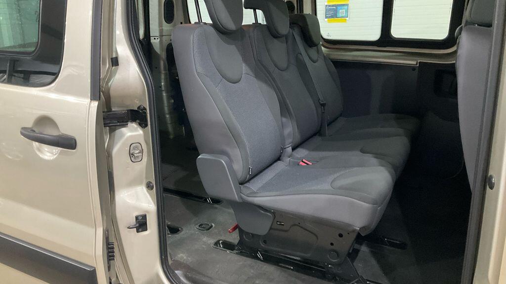 Used Peugeot Expert Tepee 2012 for sale - 76409285: Photo 8