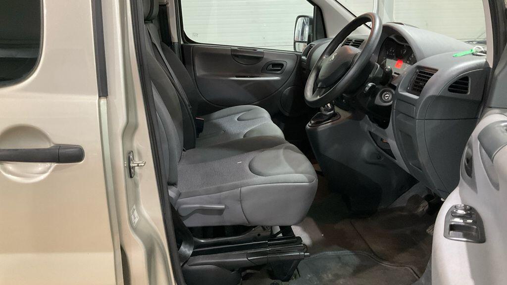 Used Peugeot Expert Tepee 2012 for sale - 76409285: Photo 9