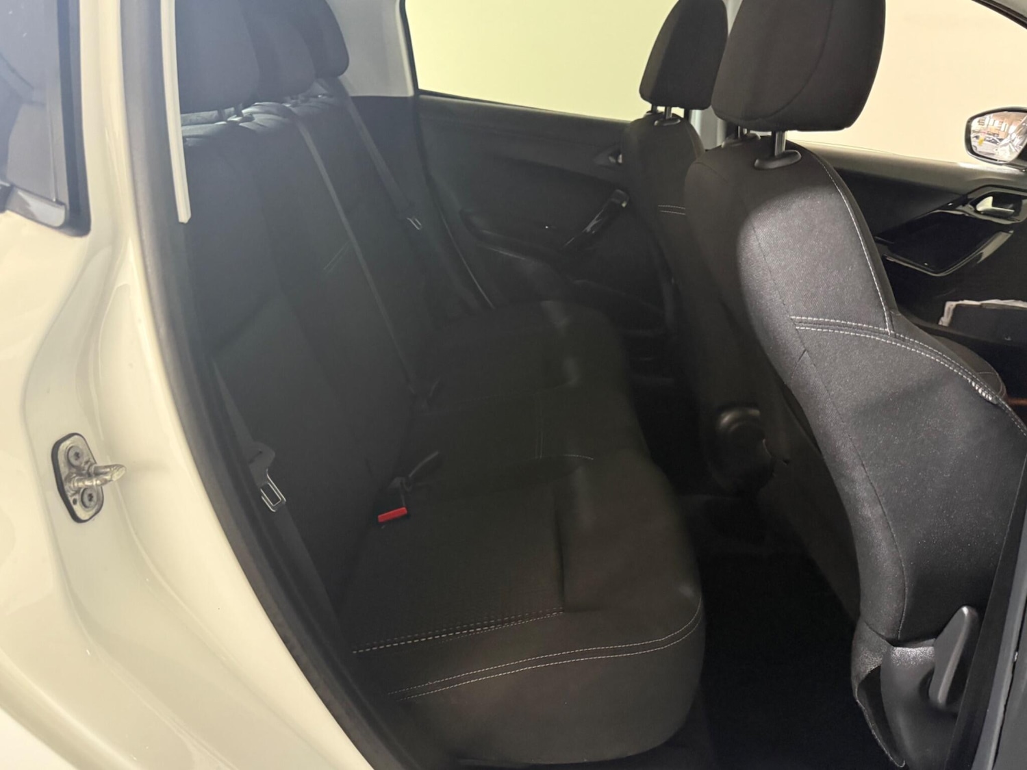 Used Peugeot 208 2018 for sale - 76360859: Photo 47