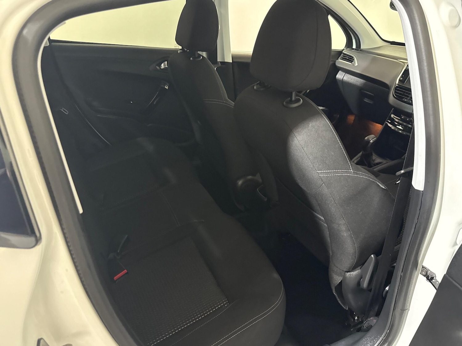 Used Peugeot 208 2018 for sale - 76360859: Photo 50