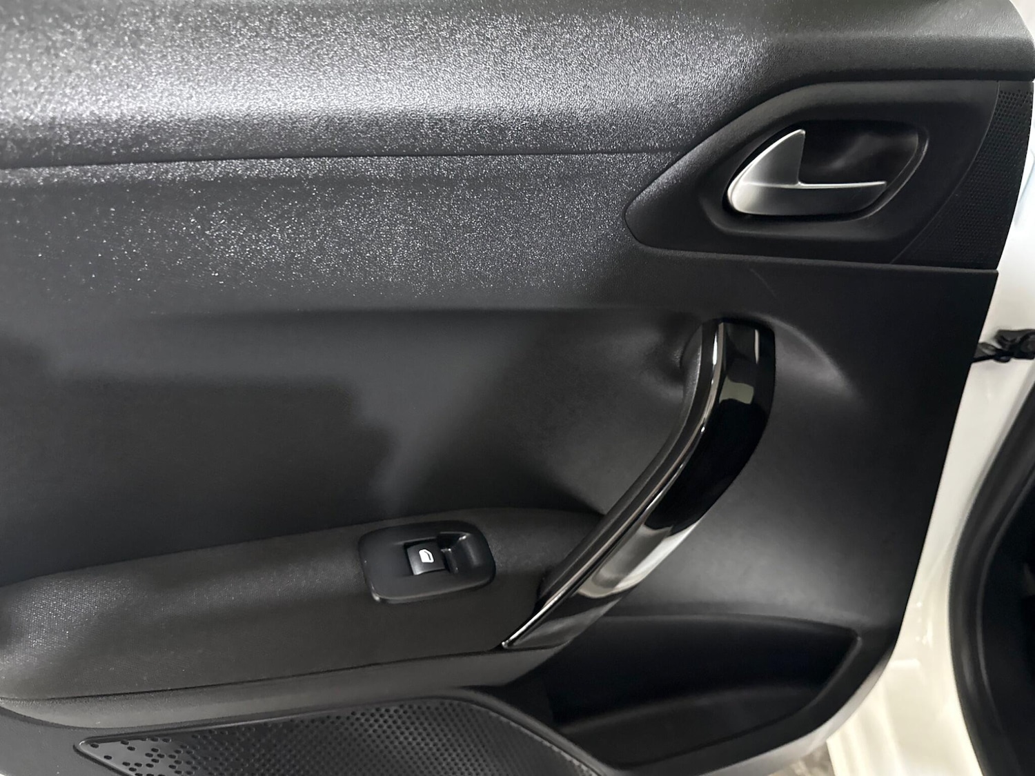 Used Peugeot 208 2018 for sale - 76360859: Photo 59