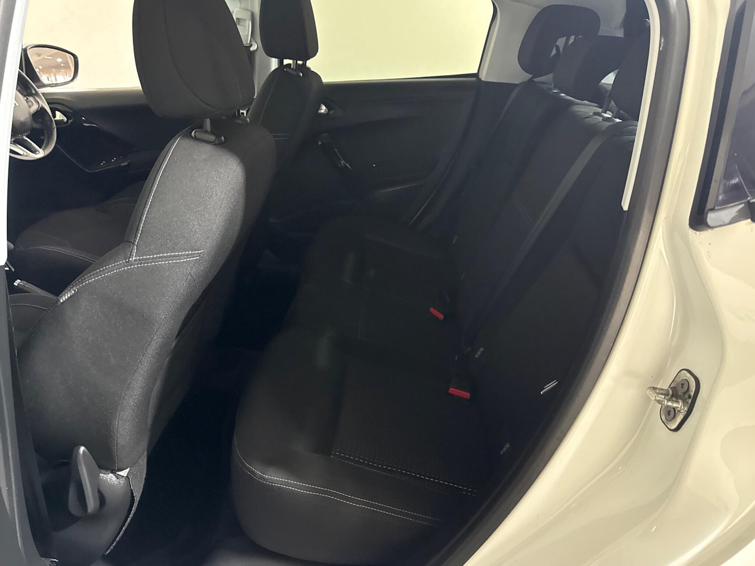 Used Peugeot 208 2018 for sale - 76360859: Photo 60