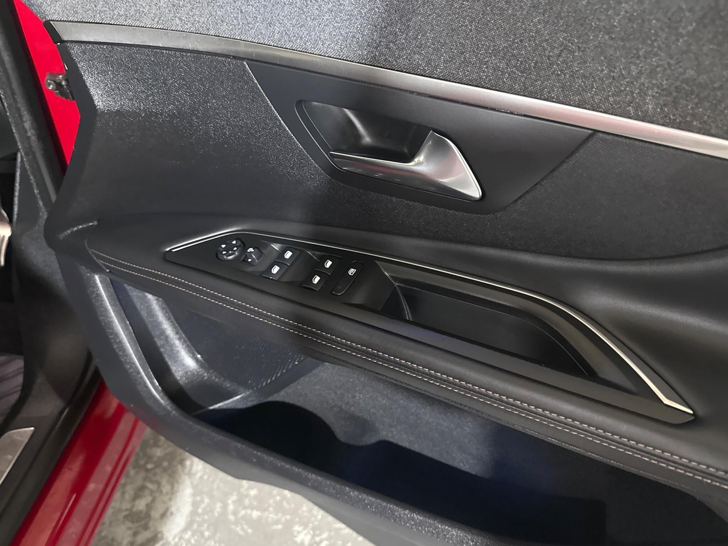 Used Peugeot 3008 2018 for sale - 76585550: Photo 21