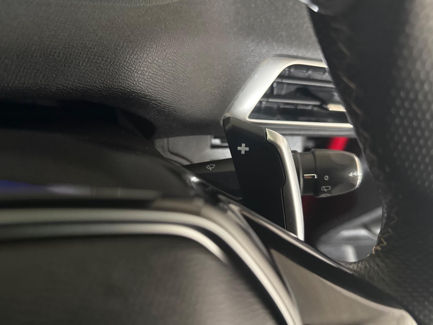 Used Peugeot 3008 2018 for sale - 76585550: Photo 28