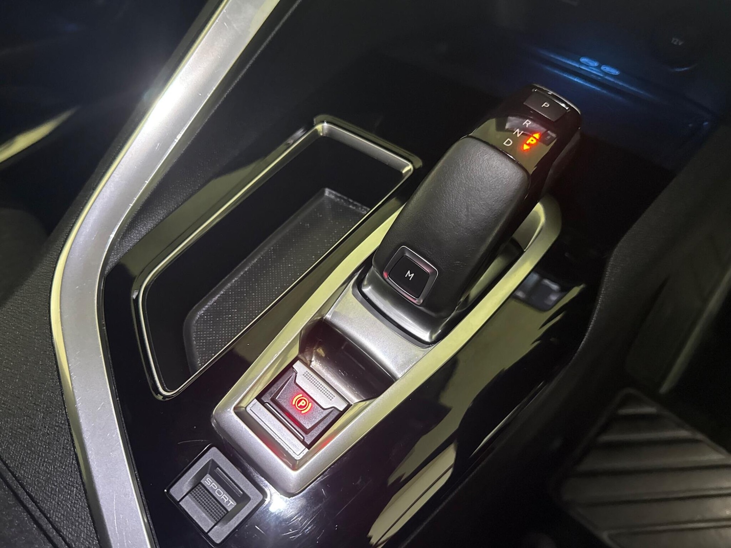 Used Peugeot 3008 2018 for sale - 76585550: Photo 41