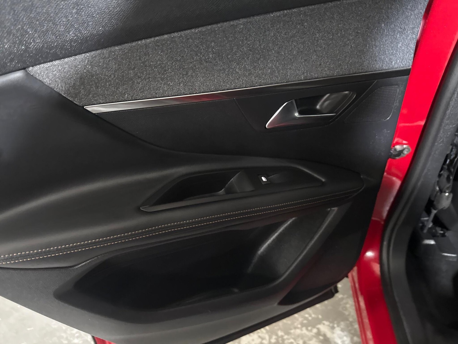 Used Peugeot 3008 2018 for sale - 76585550: Photo 59