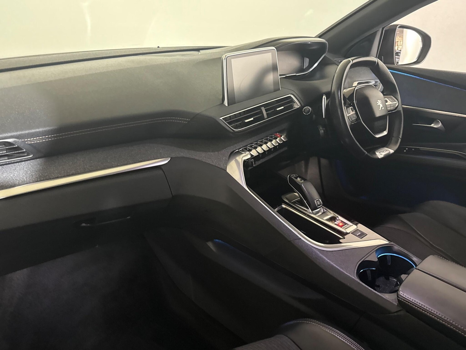 Used Peugeot 3008 2018 for sale - 76585550: Photo 68