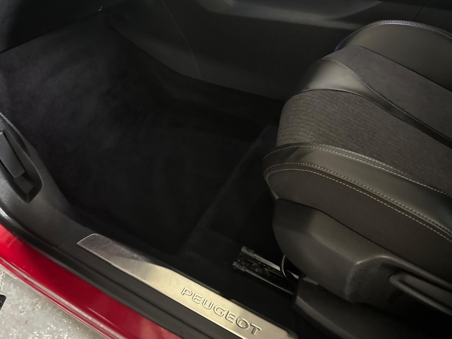 Used Peugeot 3008 2018 for sale - 76585550: Photo 71