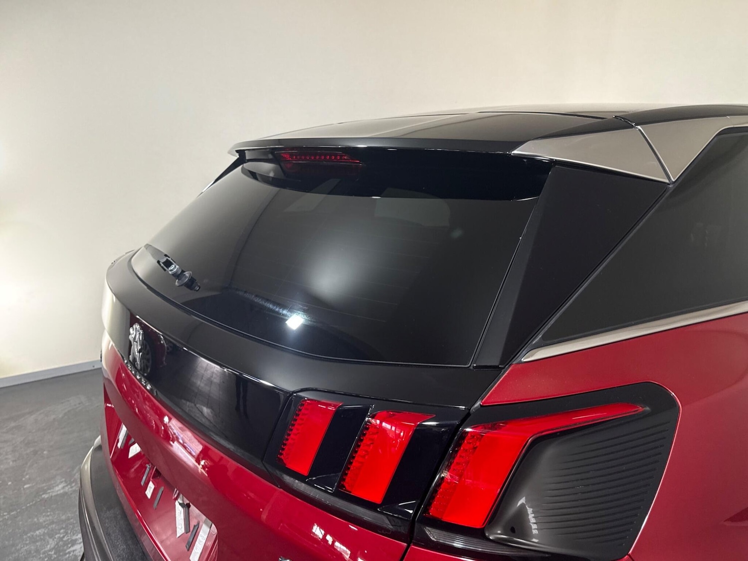 Used Peugeot 3008 2018 for sale - 76585550: Photo 77