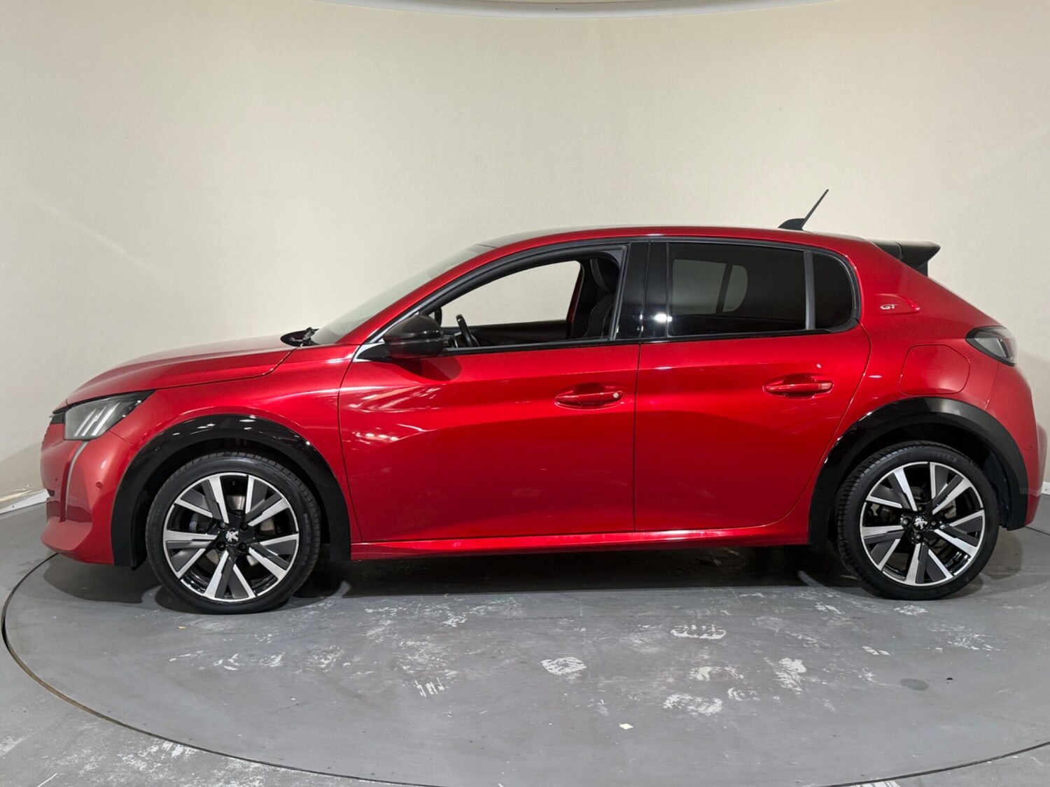 Used Peugeot 208 2021 for sale - 76337720: Photo 4