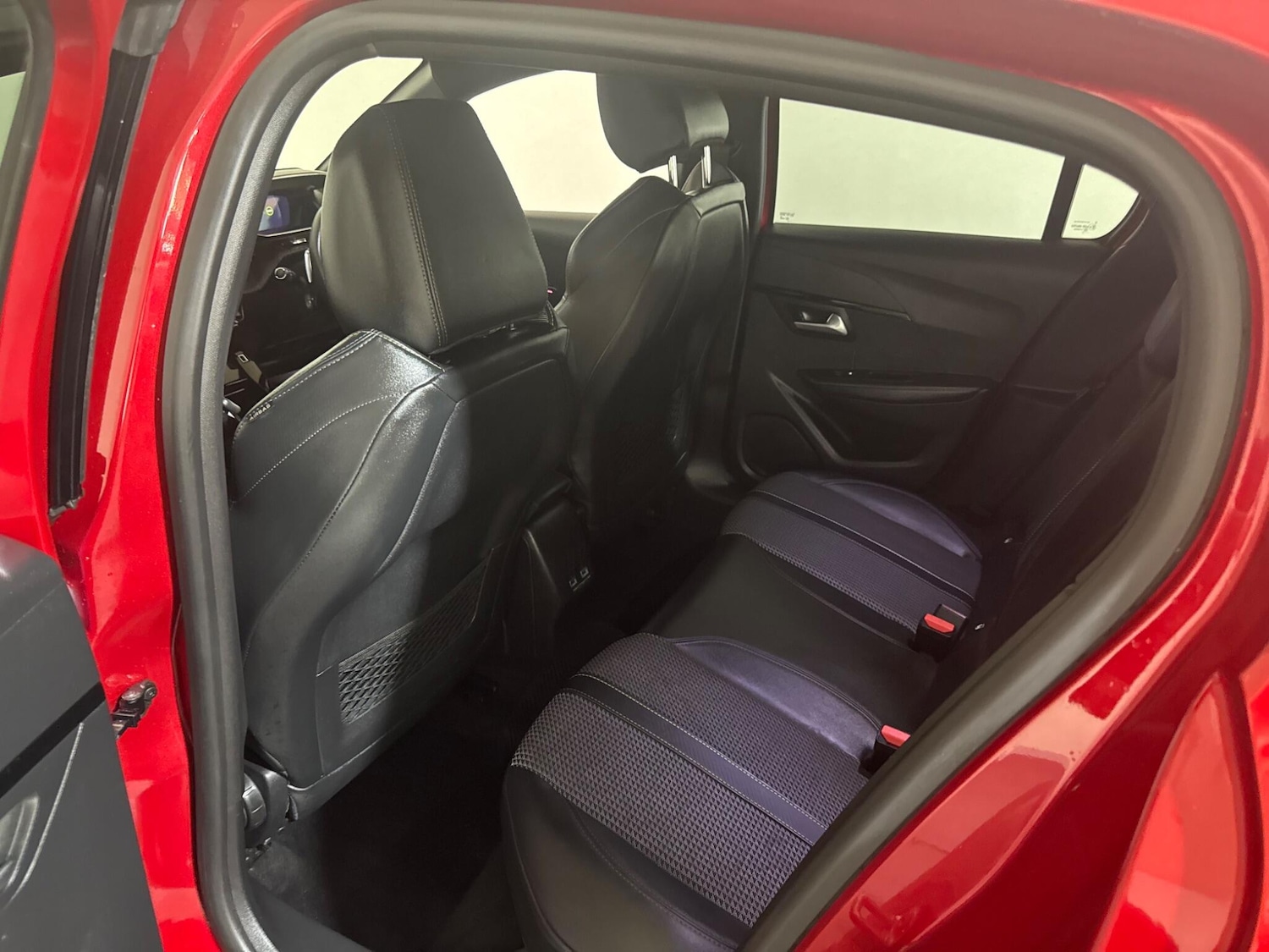 Used Peugeot 208 2021 for sale - 76337720: Photo 66