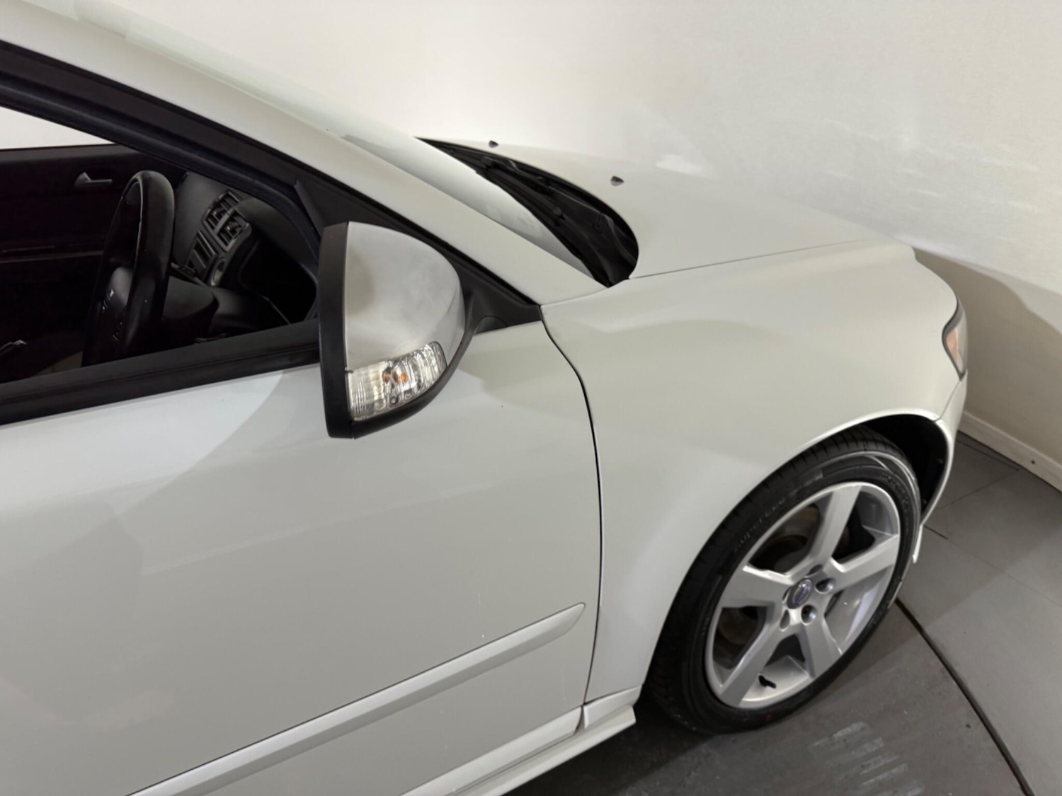 Used Volvo V50 2012 for sale - 76409584: Photo 19