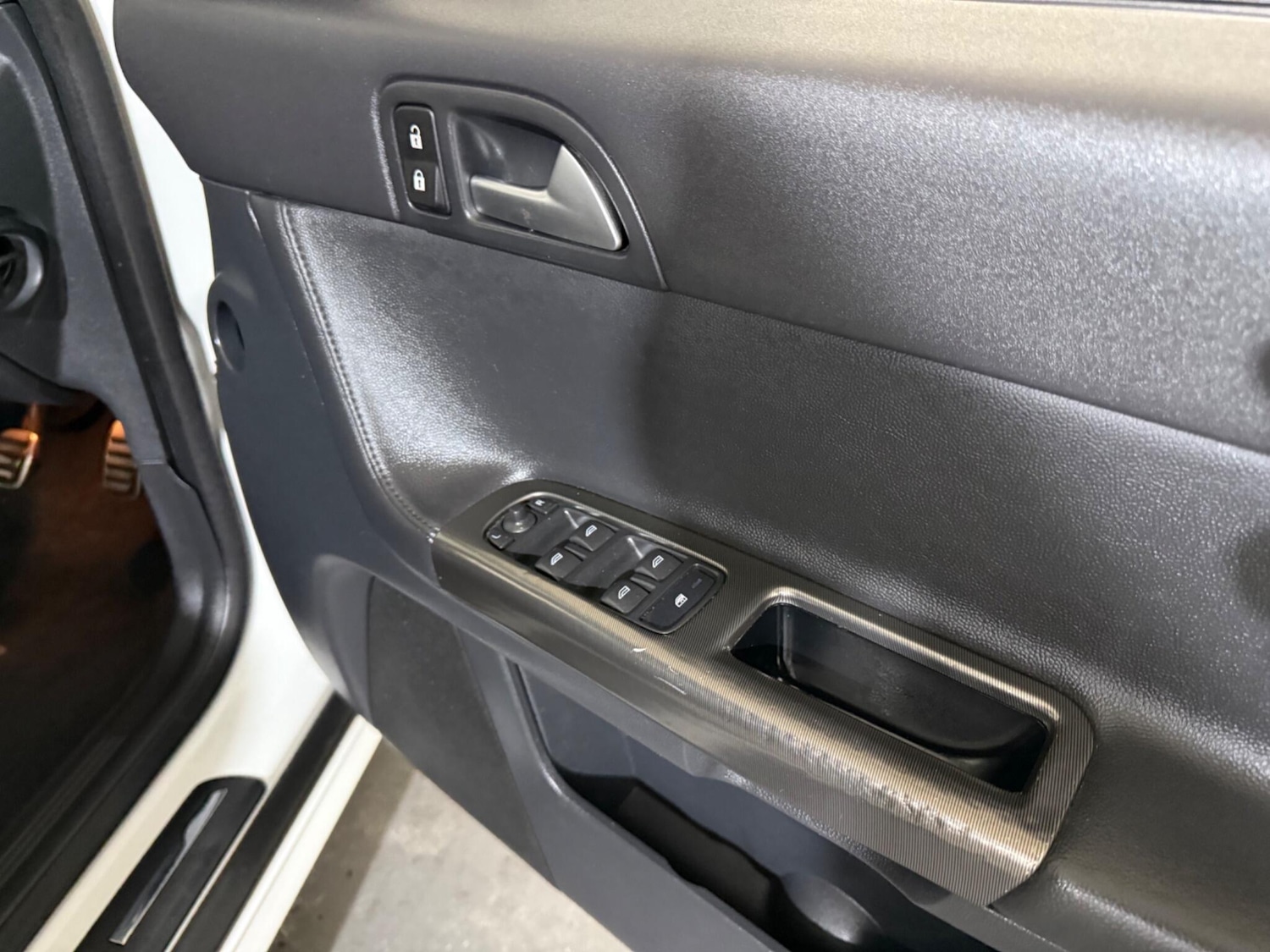 Used Volvo V50 2012 for sale - 76409584: Photo 21