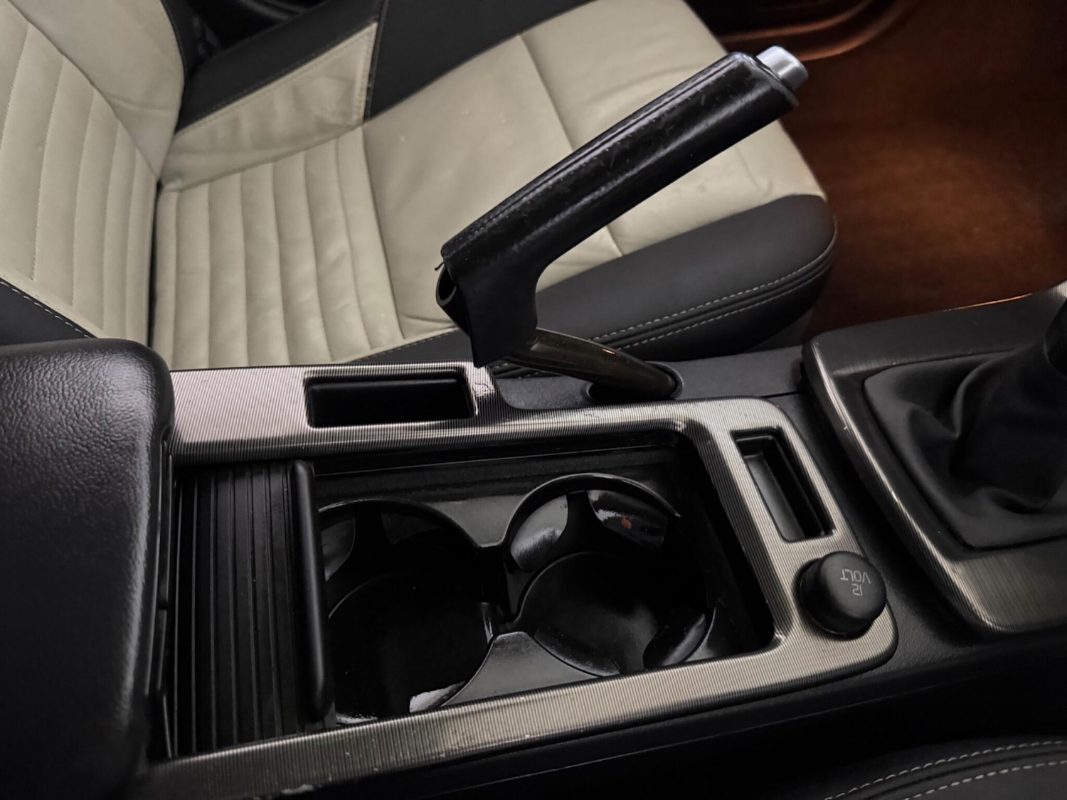 Used Volvo V50 2012 for sale - 76409584: Photo 38