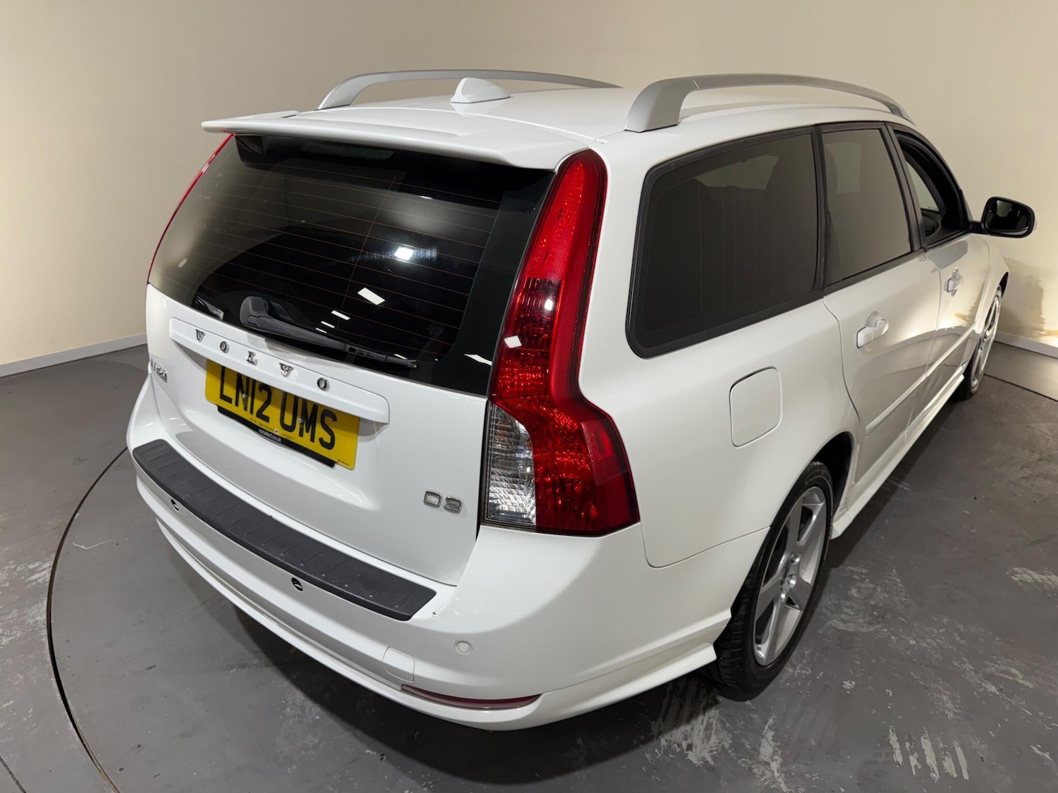 Used Volvo V50 2012 for sale - 76409584: Photo 46