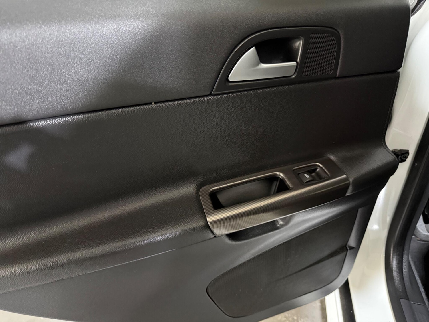 Used Volvo V50 2012 for sale - 76409584: Photo 55